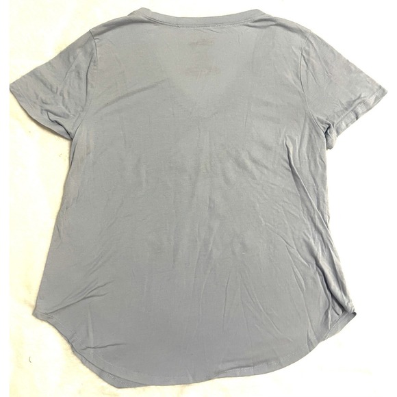 Lilo & Stitch Womens Size XL Light Blue Disney Short Sleeve V Neck T Shirt - Picture 4 of 4